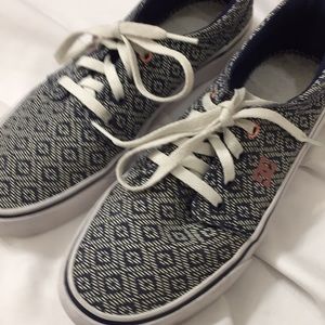 DC Skateboard Shoes